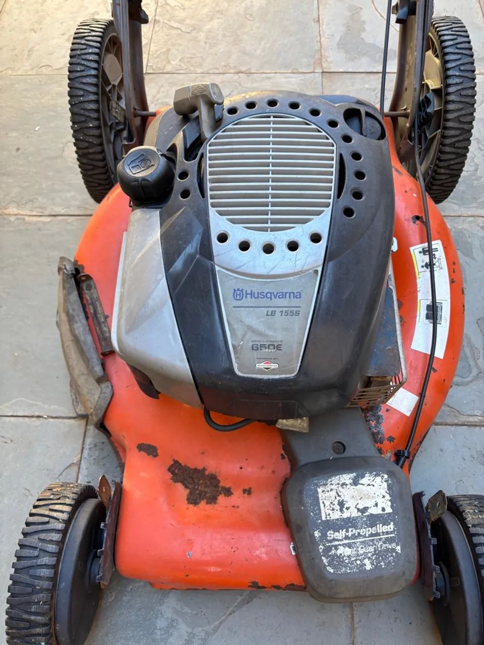 Cortador de Grama Husqvarna LB 155S Revisado