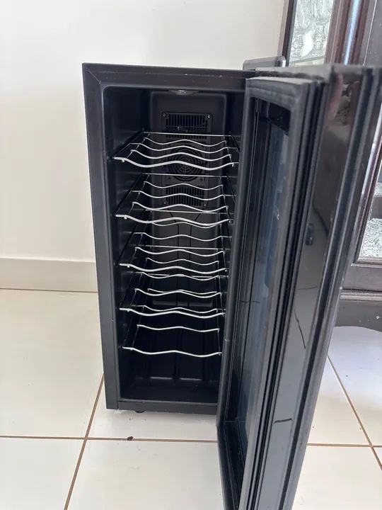 Adega de Vinho Brastemp 12 Garrafas - Foto 3