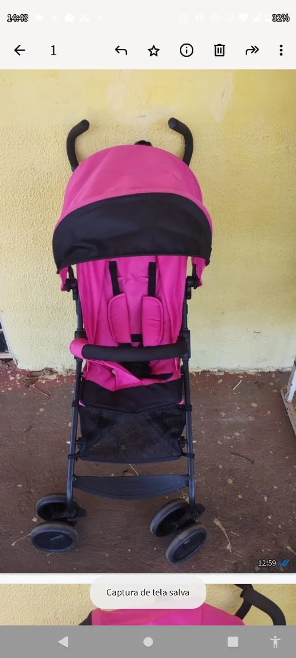 Carrinho de Bebê Rosa com Cobre-sol