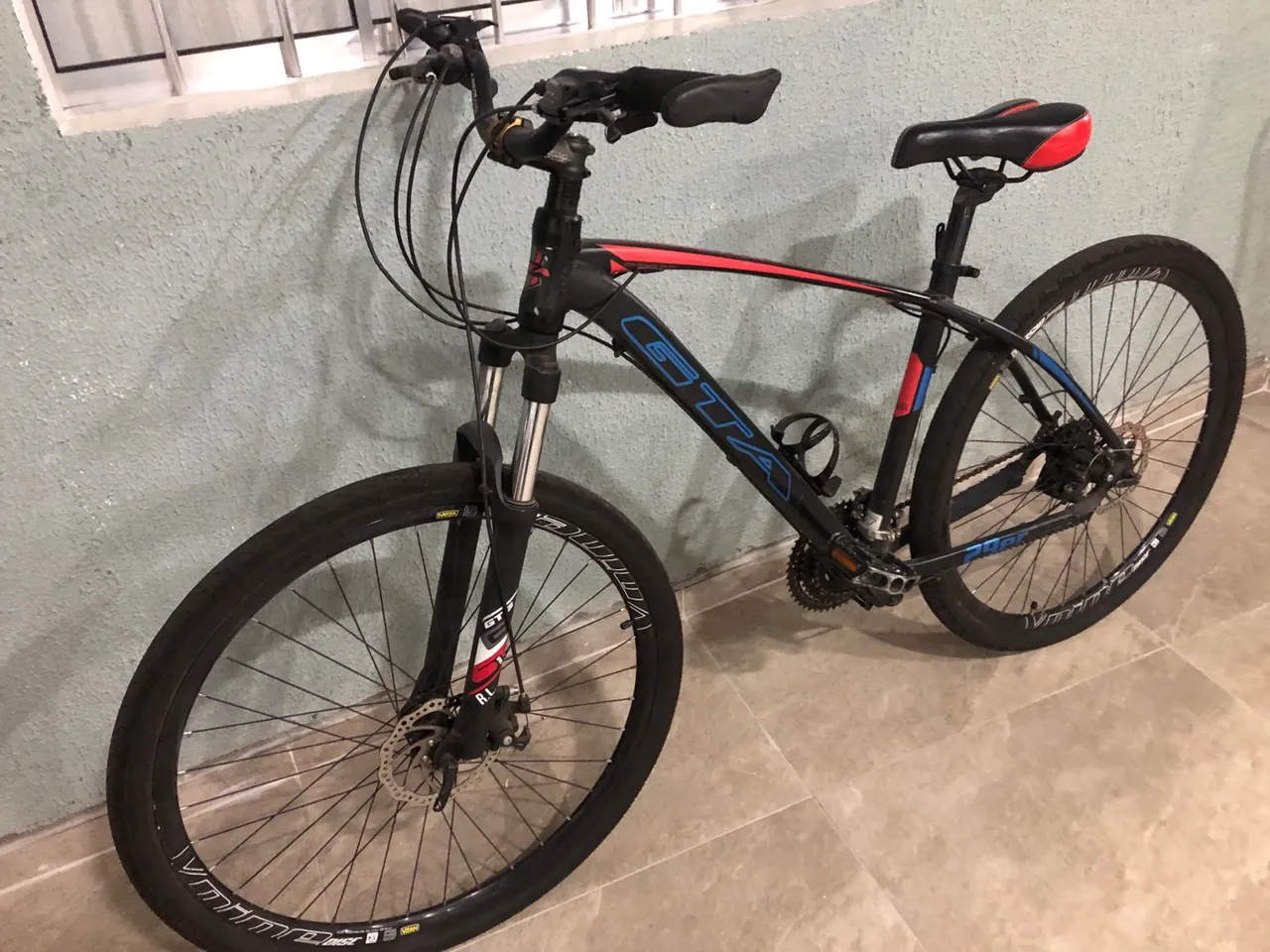 Bicicleta GTA Aro 29.