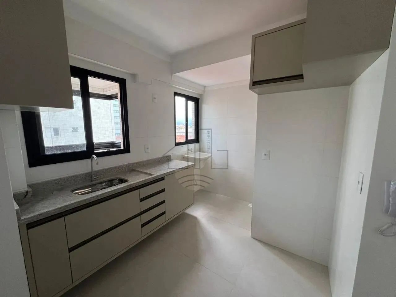 Apartamento 2 dormitórios com 1 suite a venda próximo a praia Caiçara - Venda - Foto 4