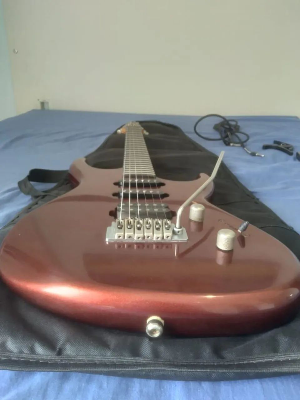 Guitarra Cort sterling s2550 + acessorios