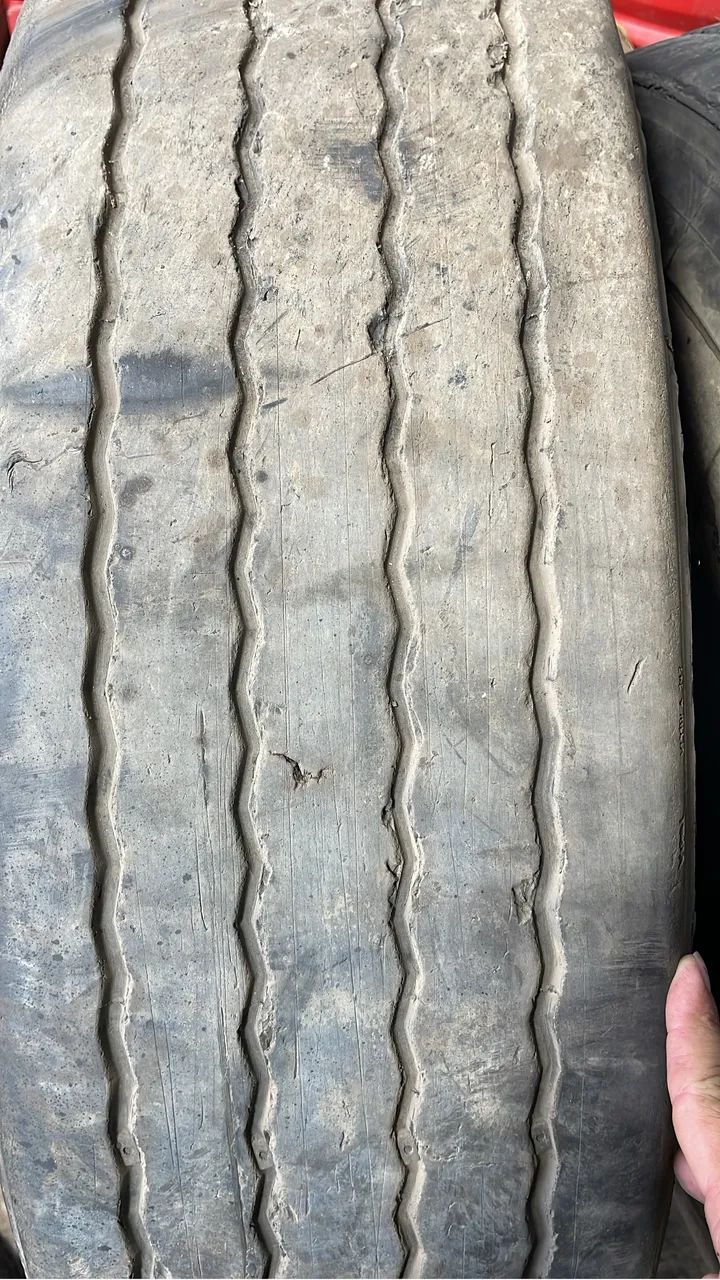 Pneu para caminhão e carreta  - Foto 7