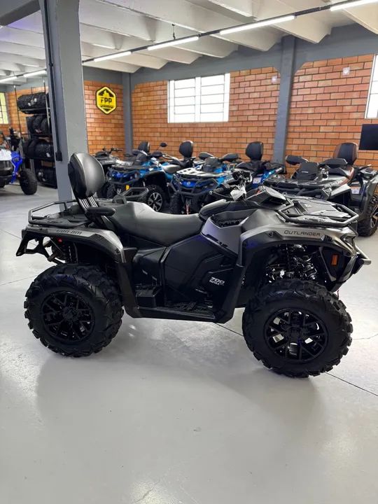 Quadriciclo can am 700 XT 2023 - Foto 3