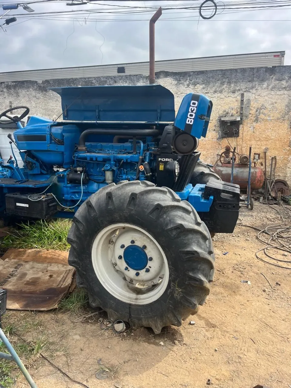 Trator Ford 8030
