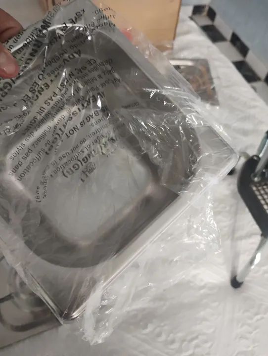 IMPERDÍVEL! 5 Cuba Aço Inox 1/6x100mm com tampa (Nova) - Foto 2