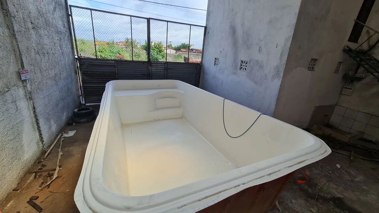 Modelo Marítima 640S | Marítima Piscinas<br>Medidas: 6.40 x 3.10 x 1.40m