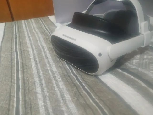 Óculos VR Pico 4 256gb Global + Acessorios