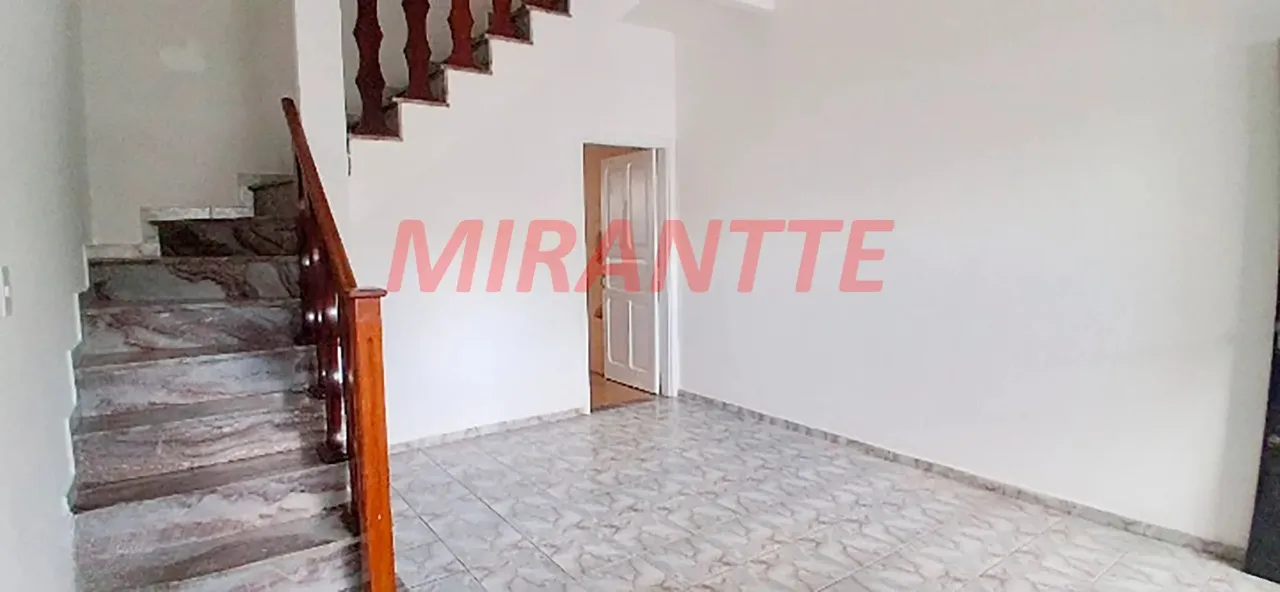 Sobrado para Aluguel no Jardim São Paulo com 110m², 4 quartos, 1 suíte, 2 vagas