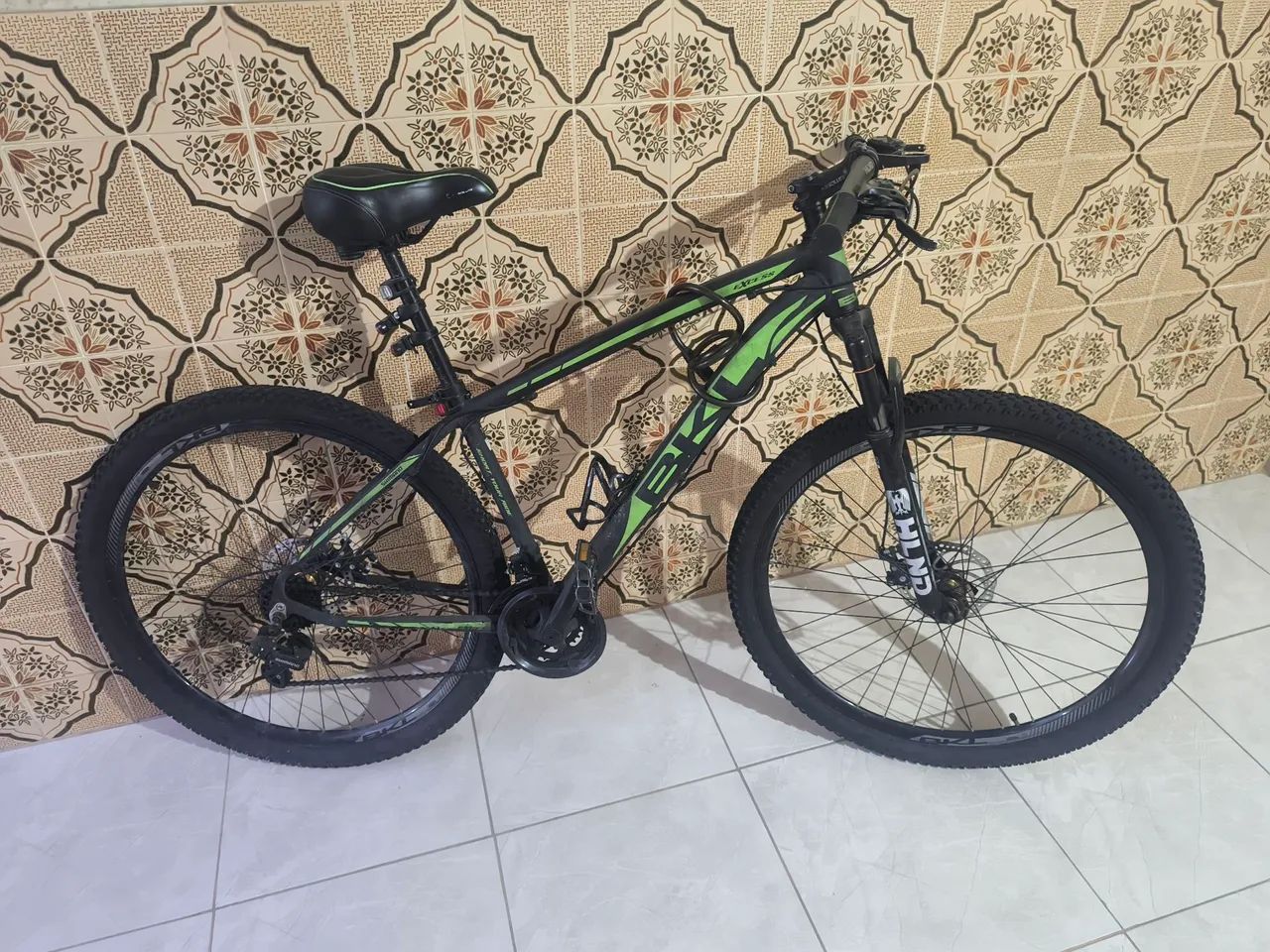 Bicicleta Mountain Bike aro 29 . - Foto 2