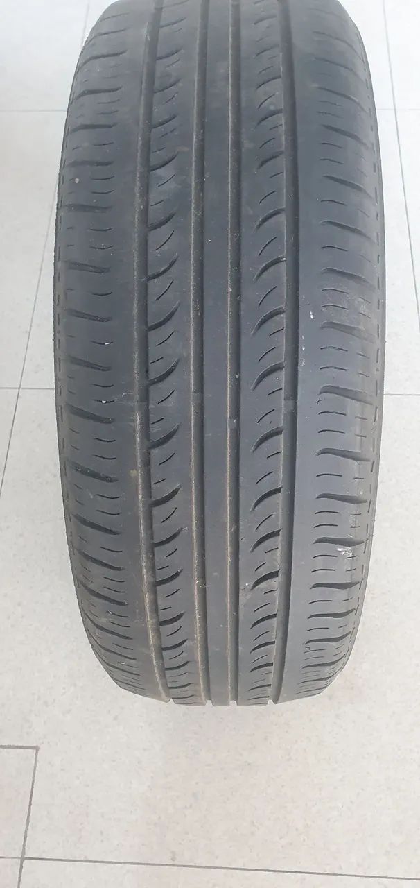Pneu 195/60 aro16 - Foto 2