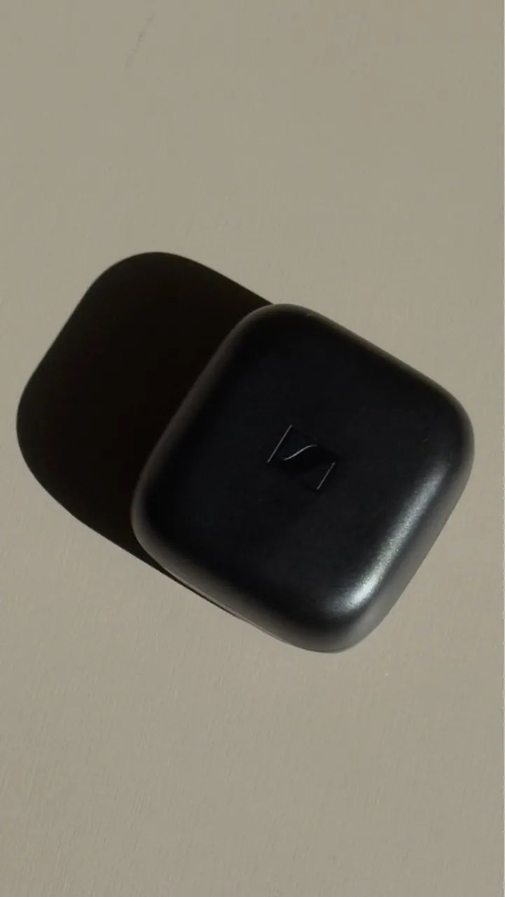 Fones de ouvido TWS Sennheiser Accentum - Foto 2