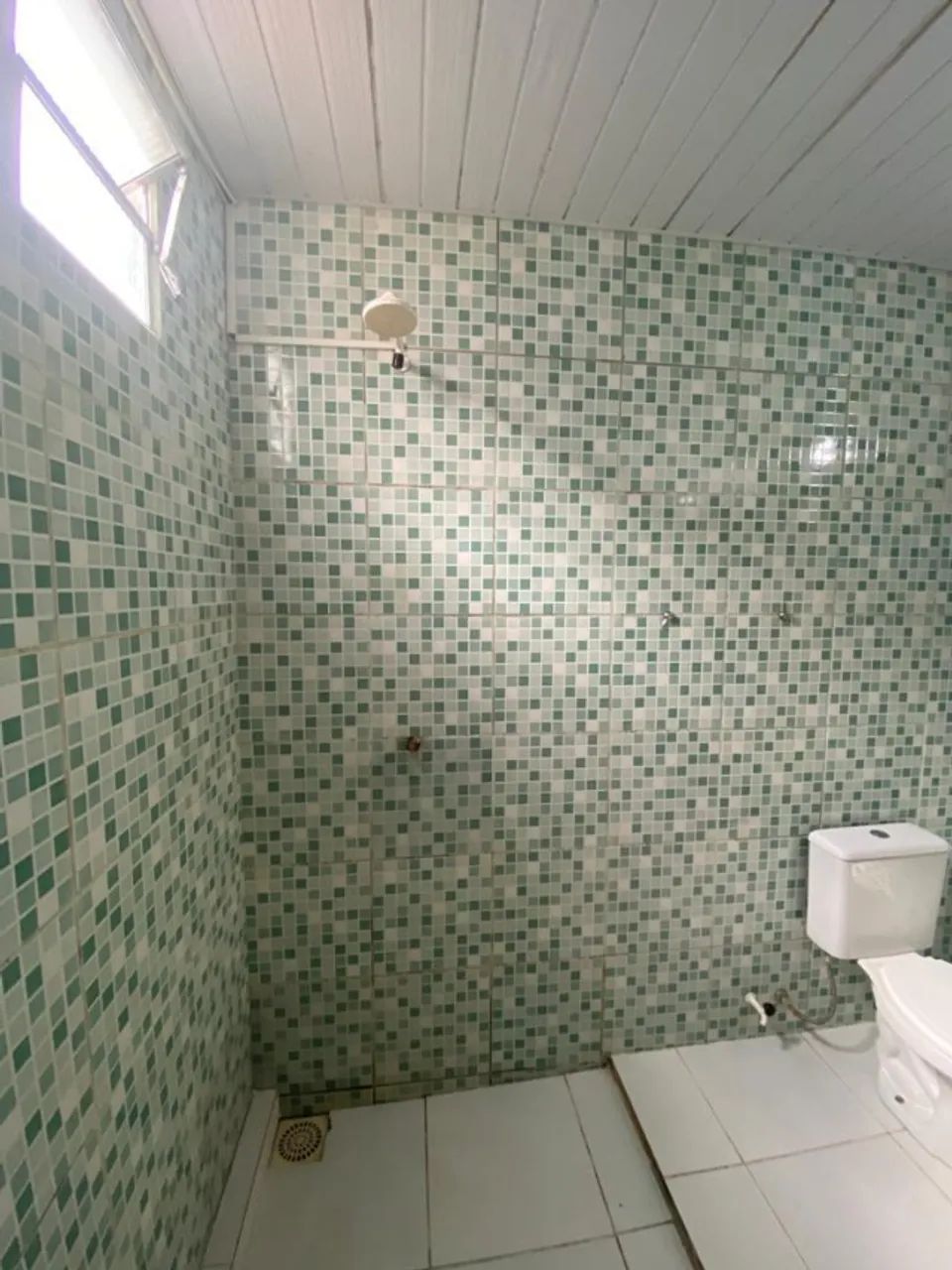 VENDE-SE IMÓVEL RESIDENCIAL BEM LOCALIZADO NO CENTRO - Foto 5