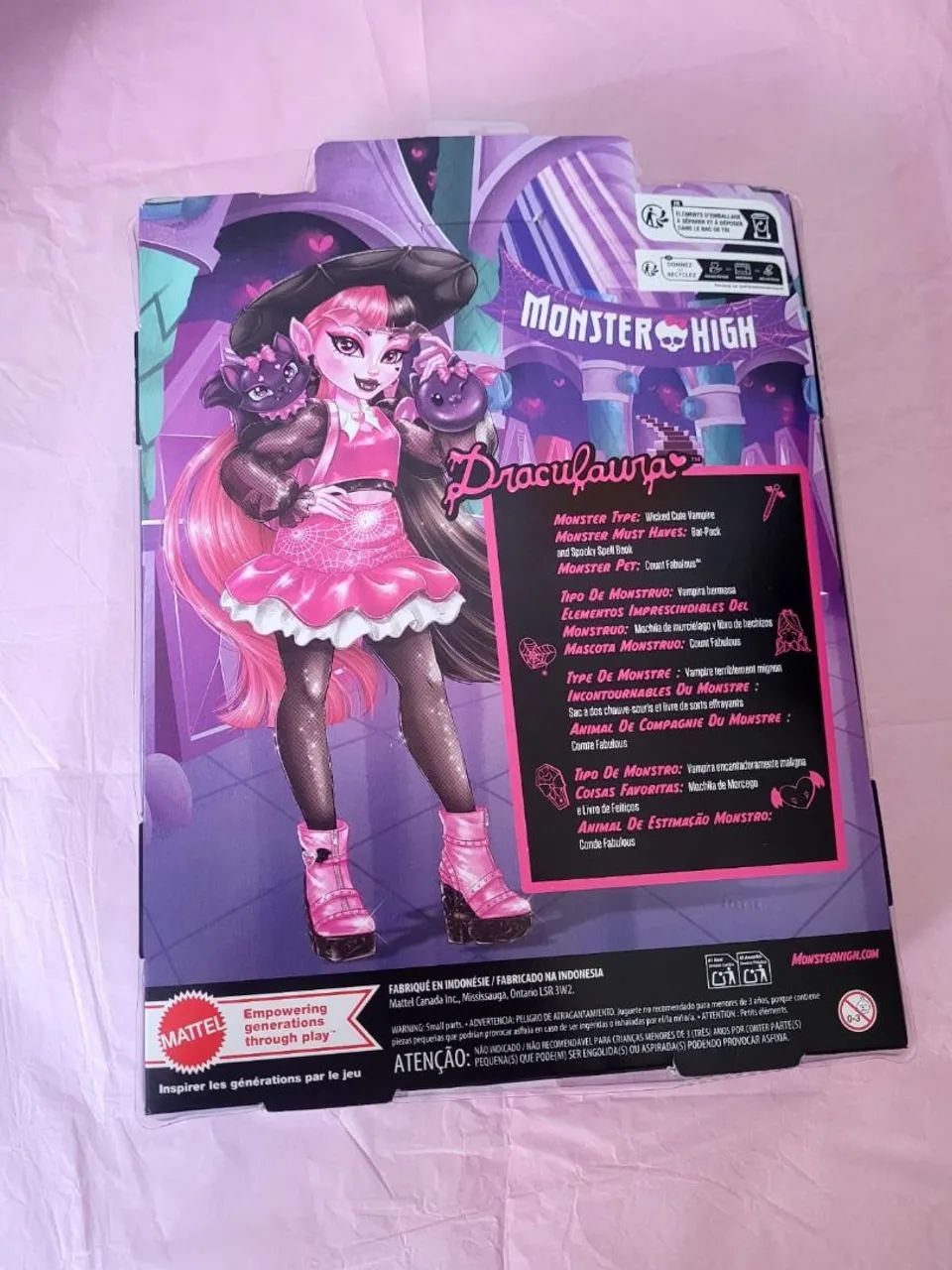 Caixa Monster High Draculaura Core refresh  - Foto 2