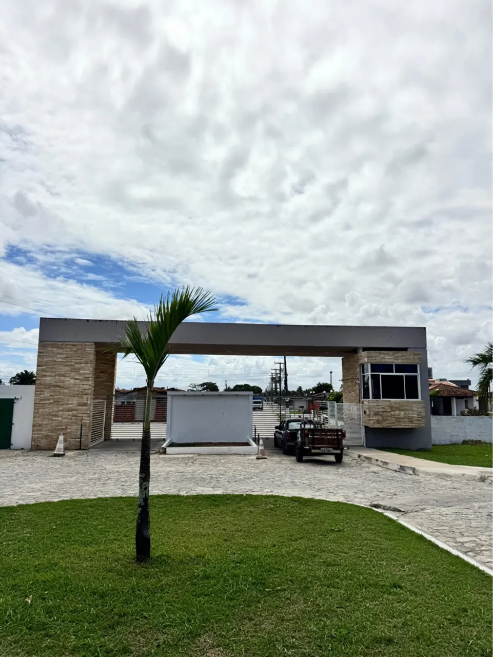 Casa em condomínio fechado! Oportunidade!