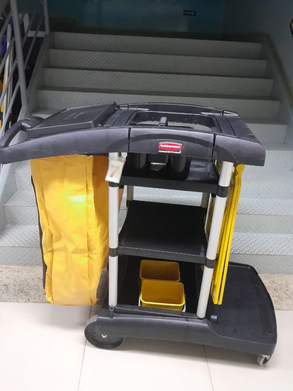 Carrinho Funcional de Limpeza - Foto 2