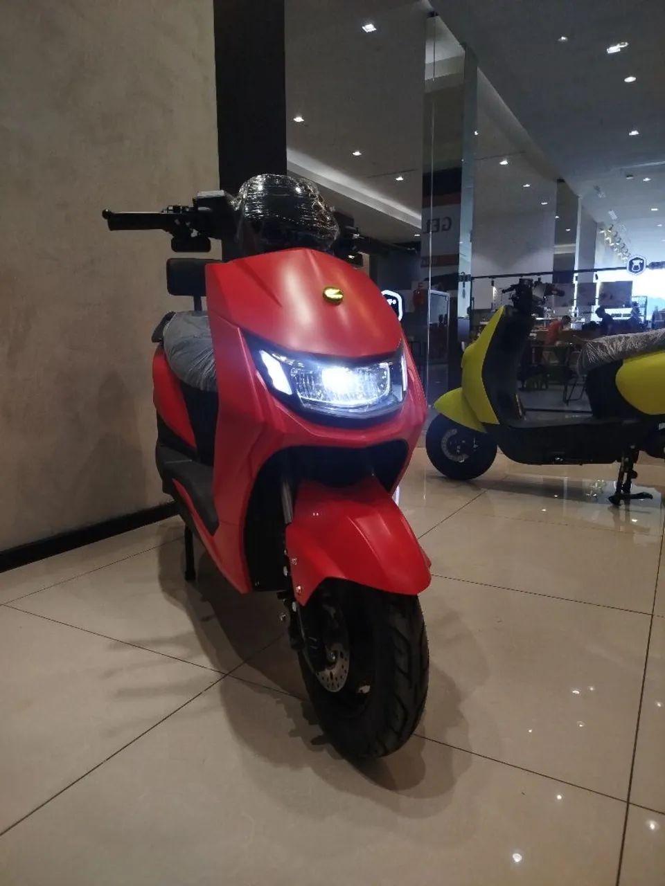 Autopropelido Elétrico - 1000W