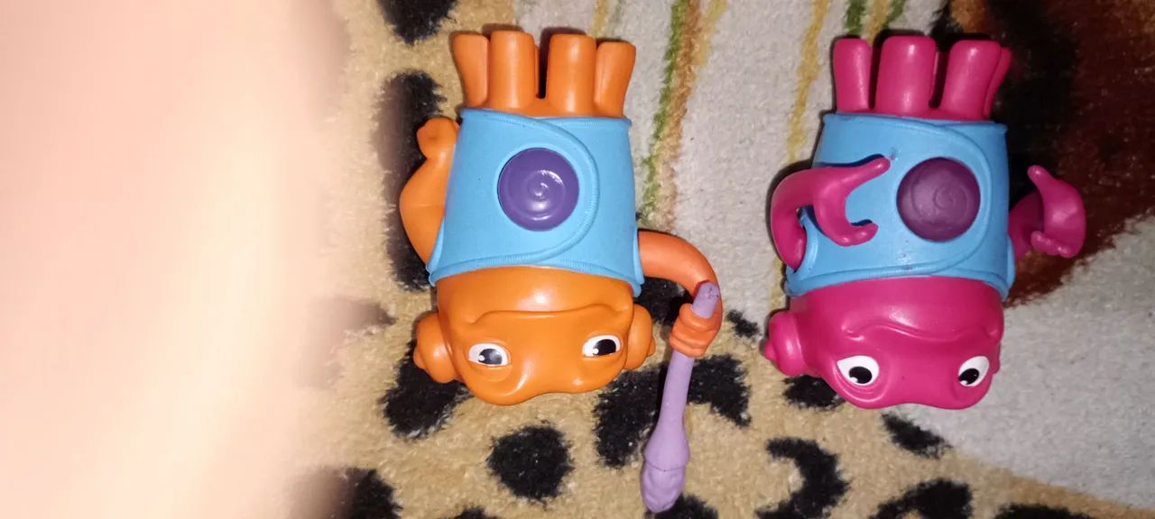 Bonecos do desenho personagens filme Home 