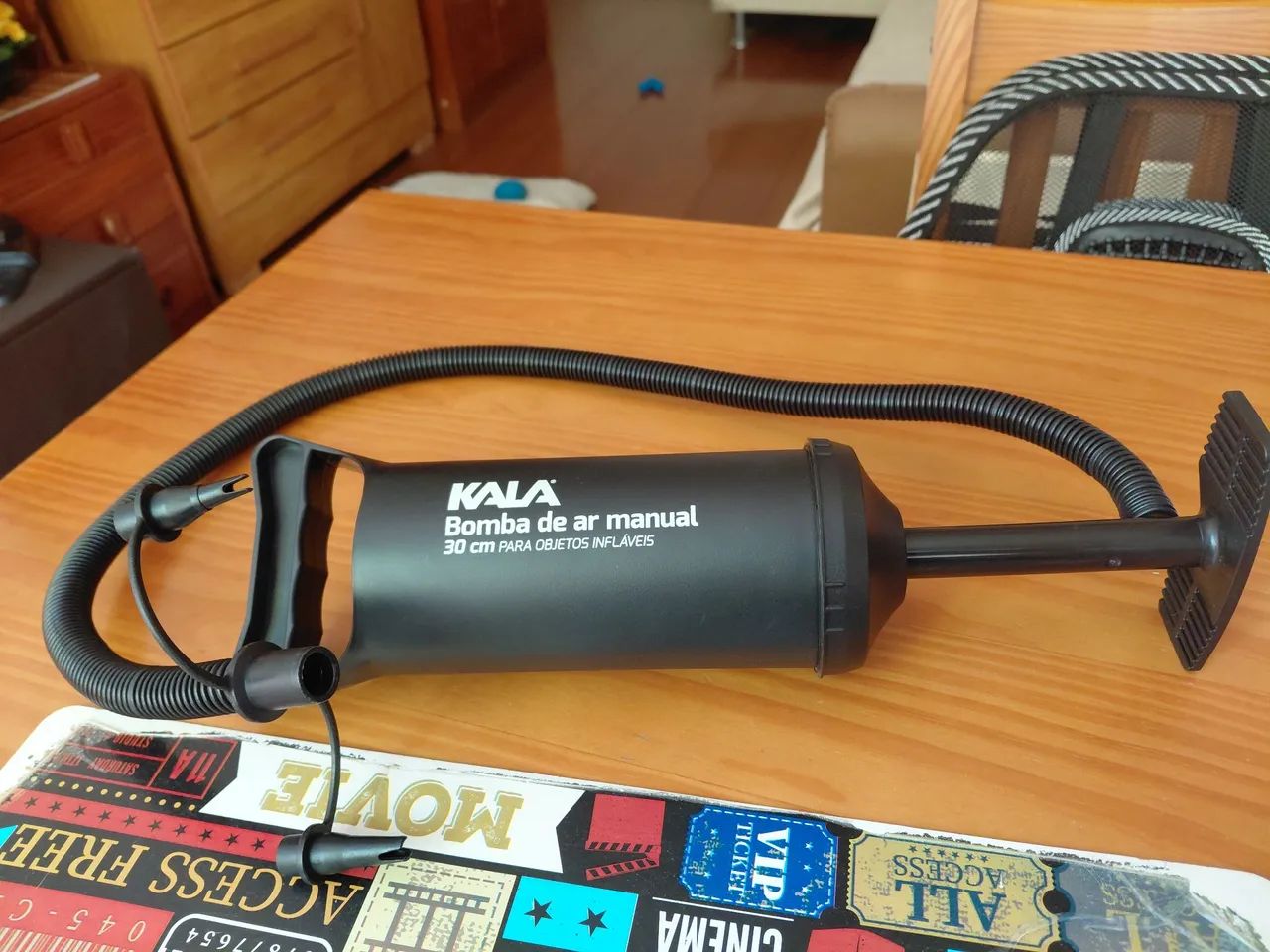 Bomba para infláveis nova