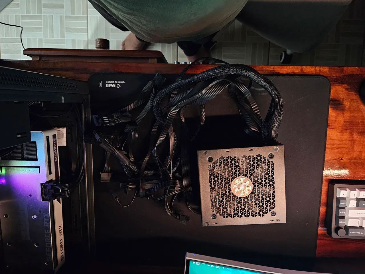 Fonte Pylon XPG 650w - Foto 2