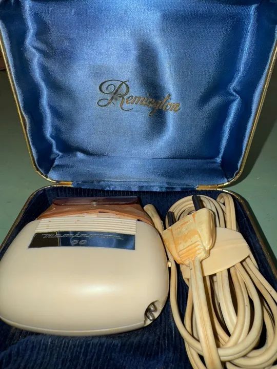 Barbeador Remington antigo FUNCIONANDO colecionadores vintage retro - Foto 2