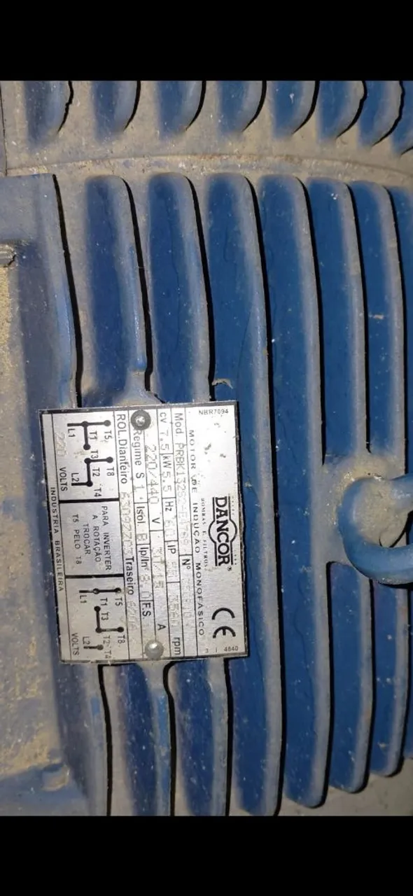 Motor Elétrico Dancor 7.5CV 220/440V
