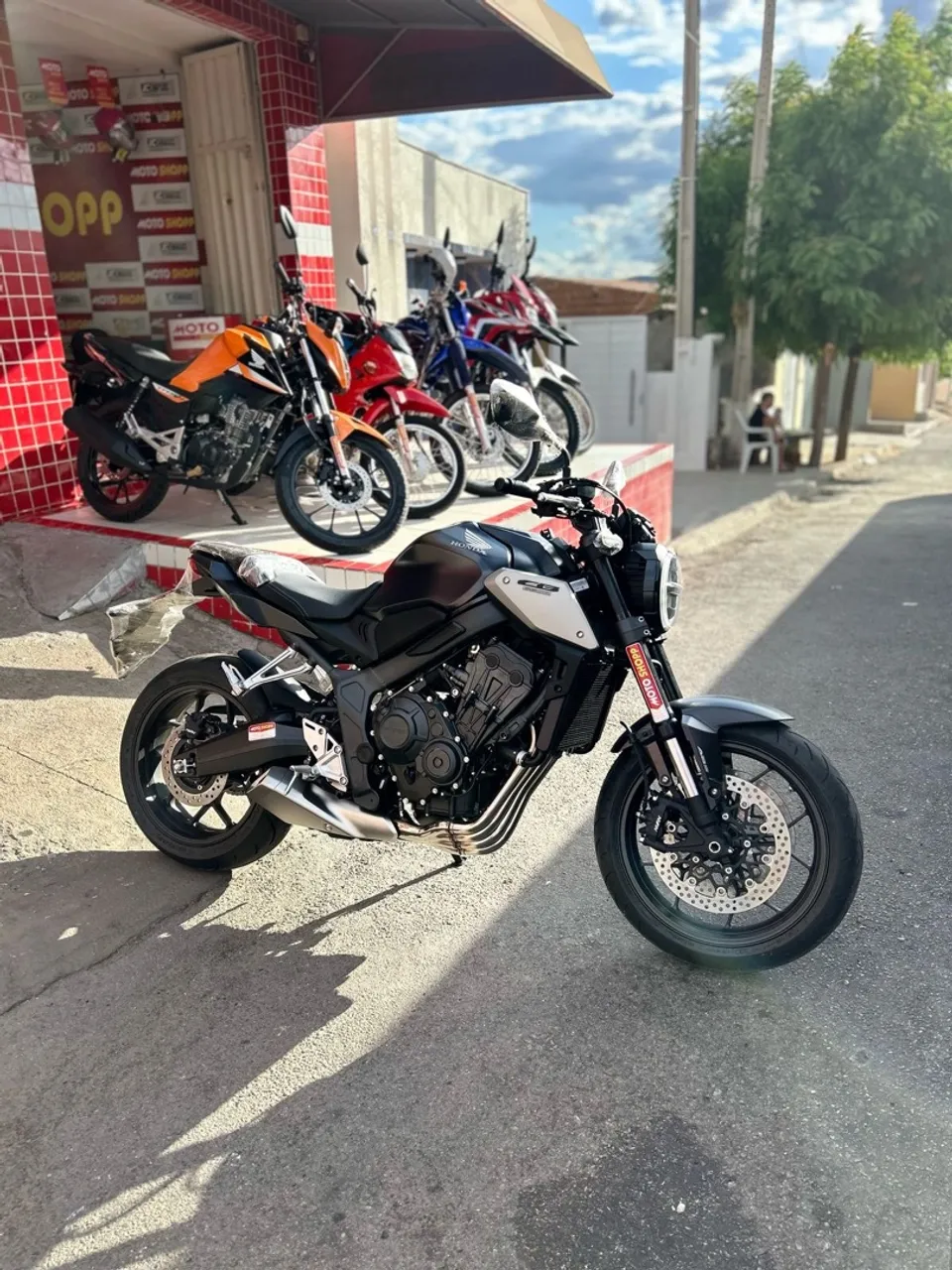 Cb 650r