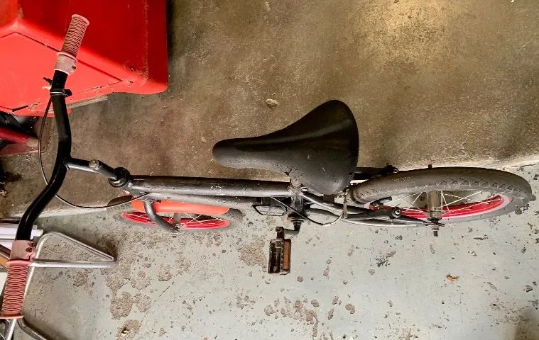 Bicicleta infantil Aro 16 em bom estado  - Foto 2