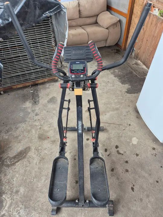 Simulador de caminhada Genius