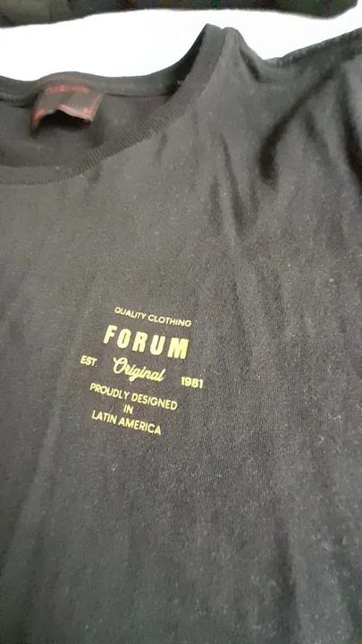 Camiseta Forum original  - Tamanho p - Foto 3