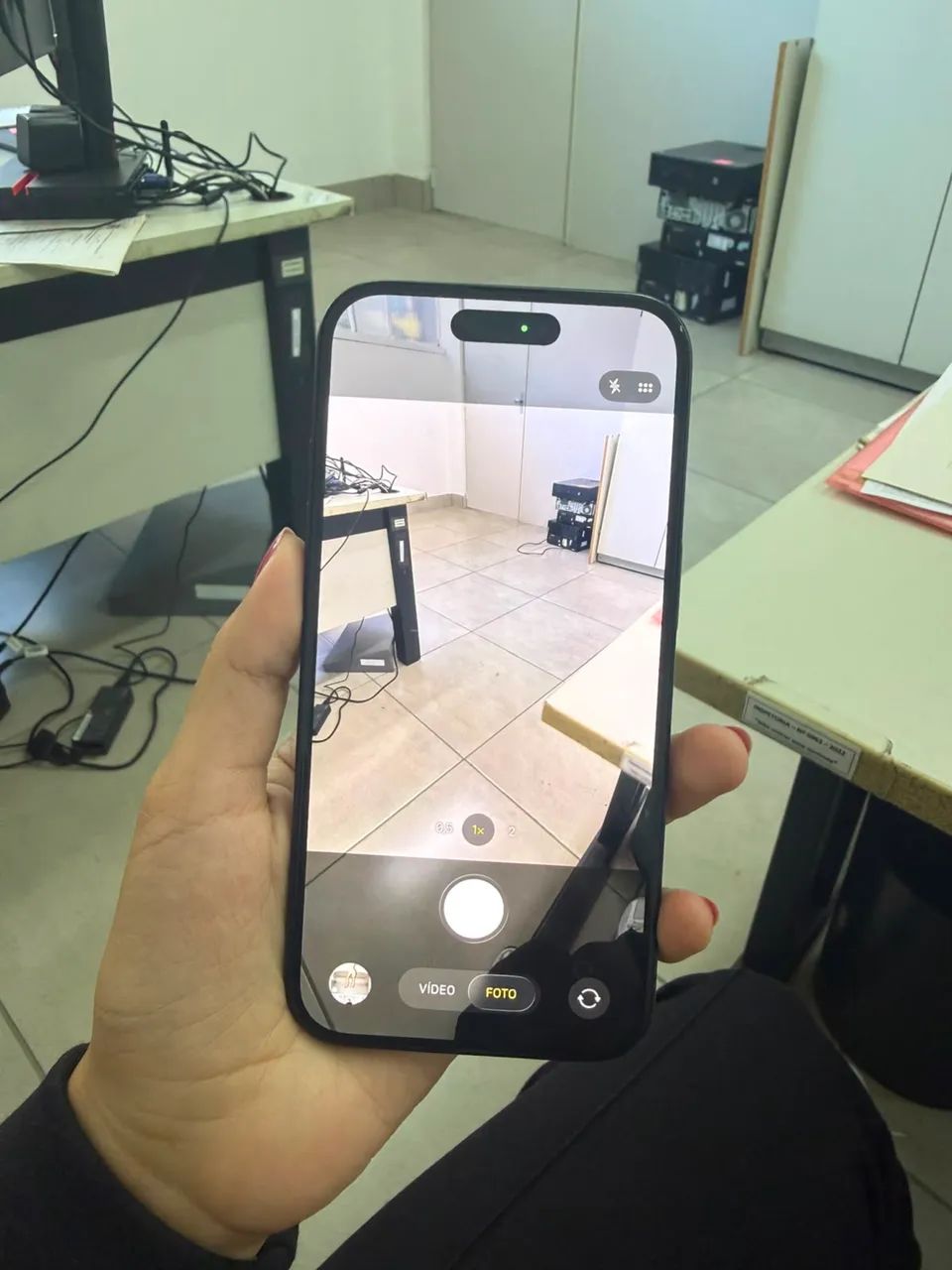 IPHONE 16 - Foto 3