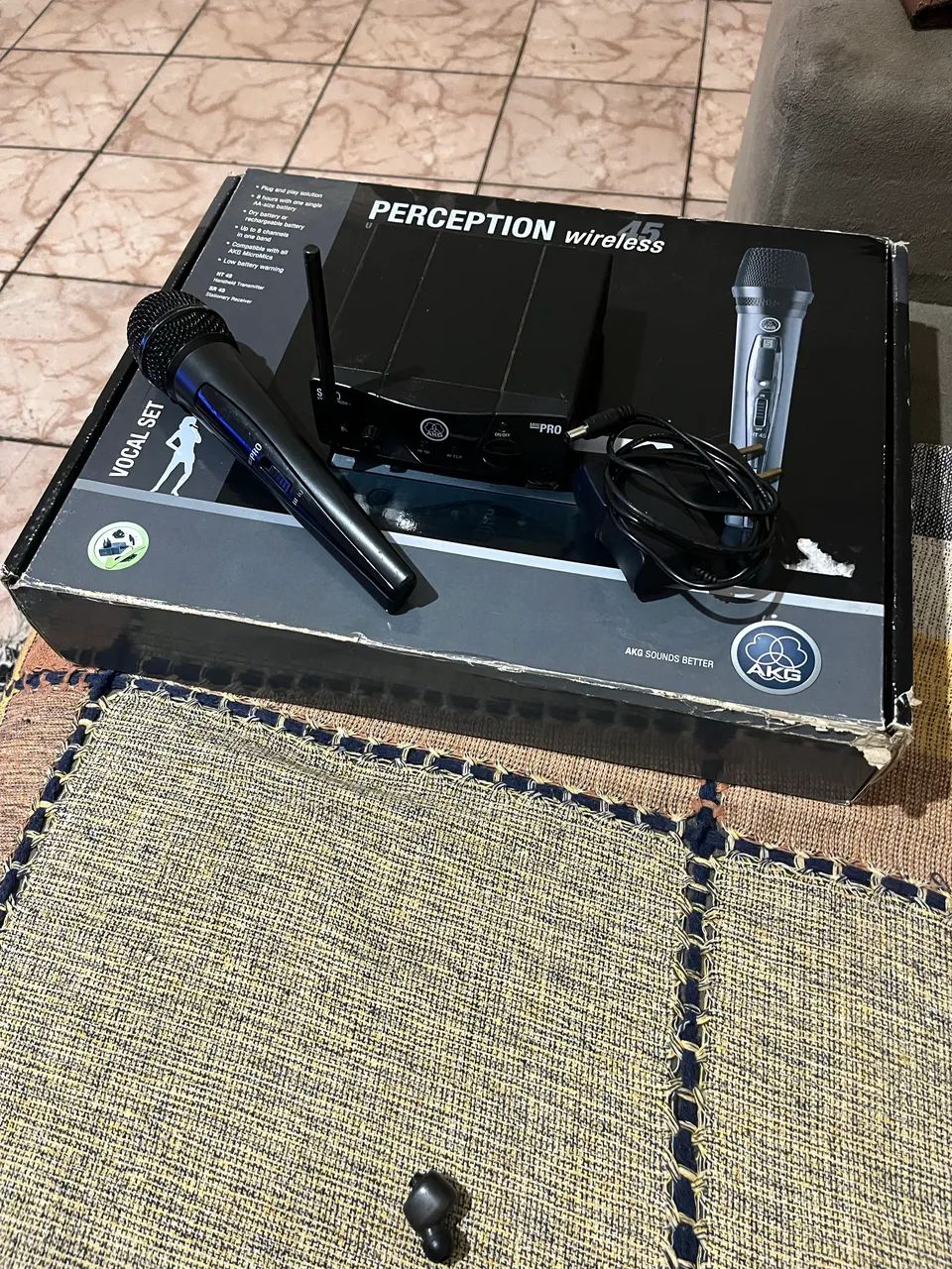 Microfone sem Fio AKG WMS SR40 - ótimo estado