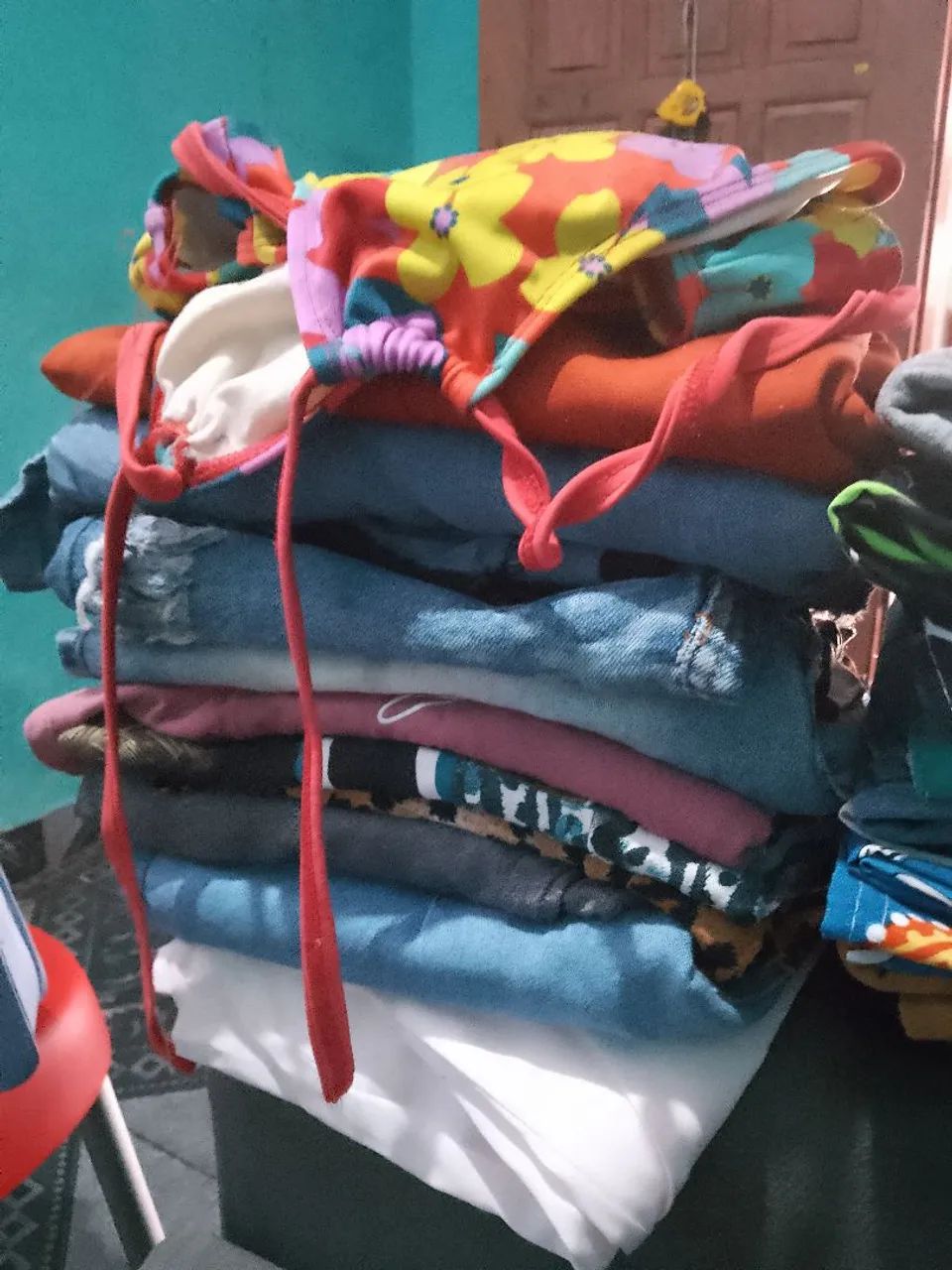 Lote de roupas usadas  - Foto 3