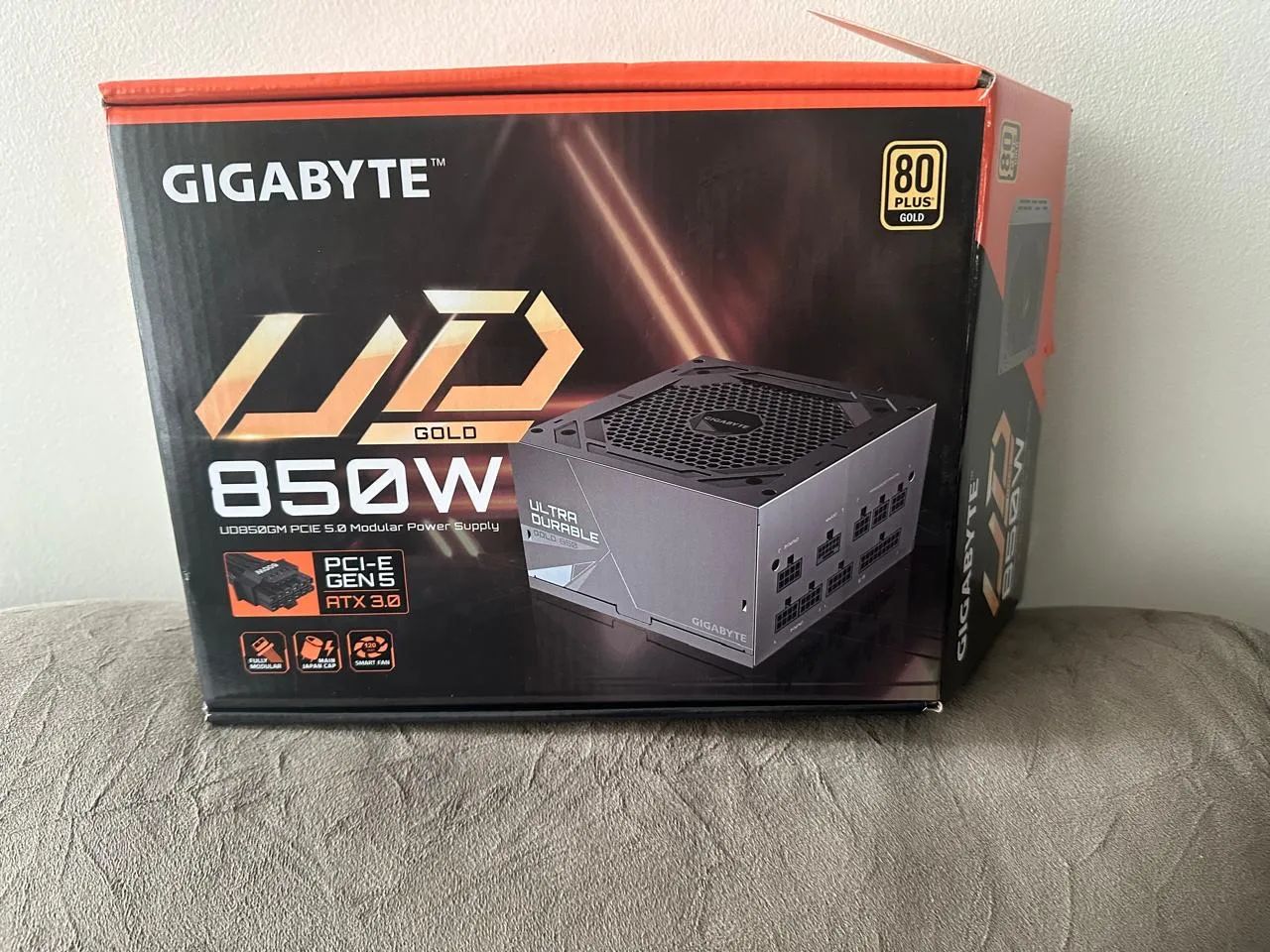 Fonte 850w 80 Plus Gold Gigabyte - Foto 2
