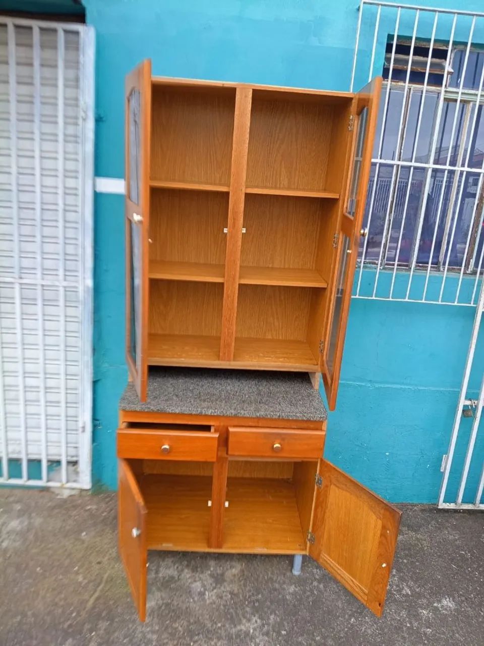 Balcão com Cristaleira parcelas em até 12× entregamos: frete a combinar! - Foto 2