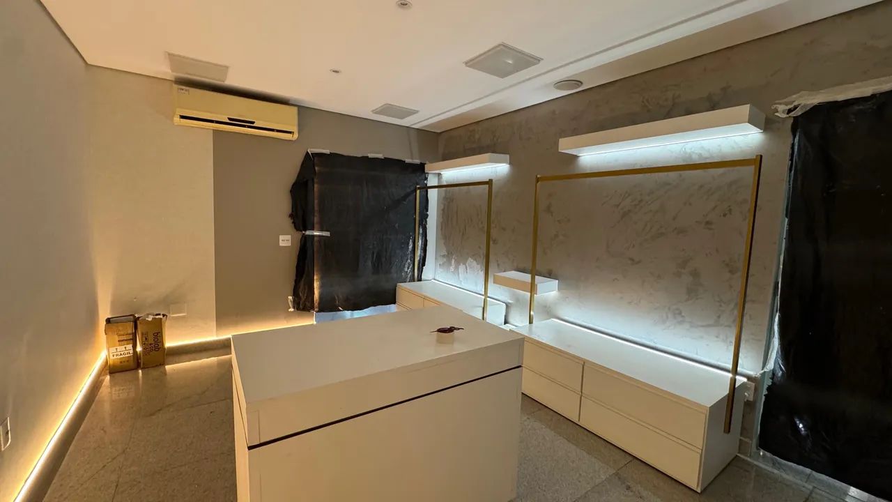Móveis com Led - loja de roupa - Foto 3
