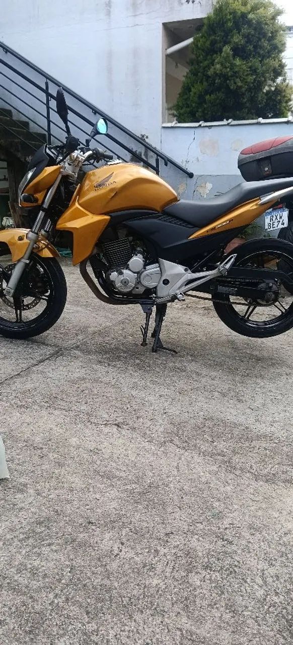 Cb 300r preparada 