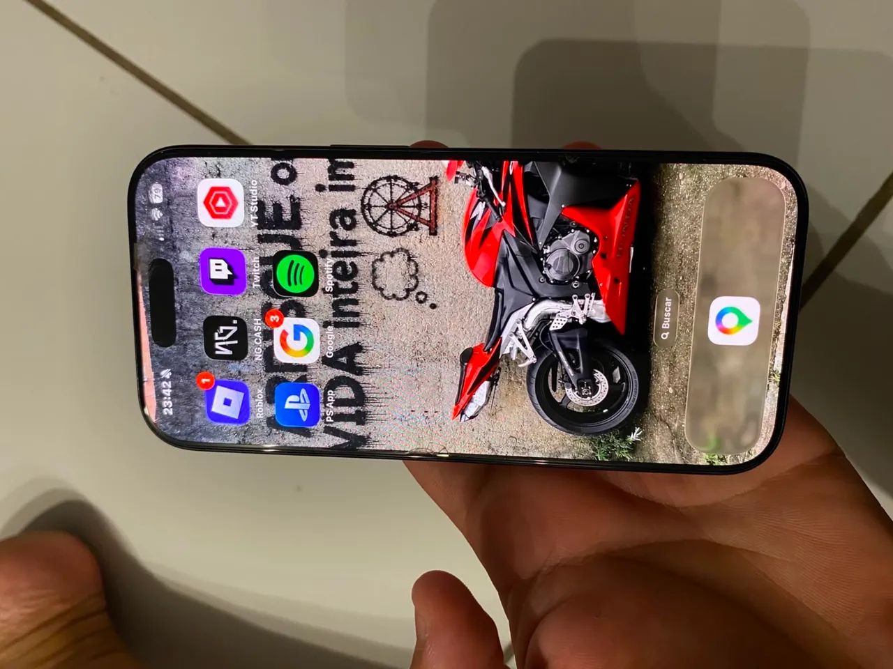 iPhone 16 pro 128