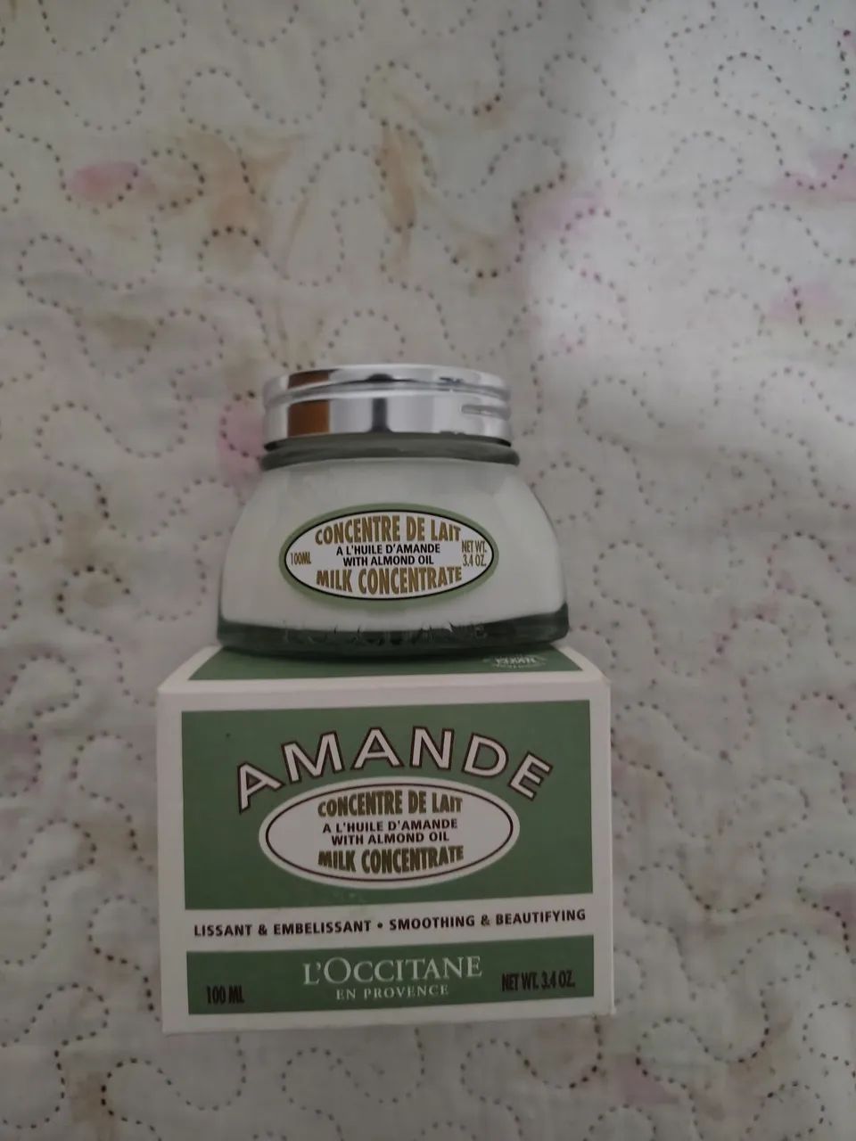 Hidratante formador Loccitane en provence 