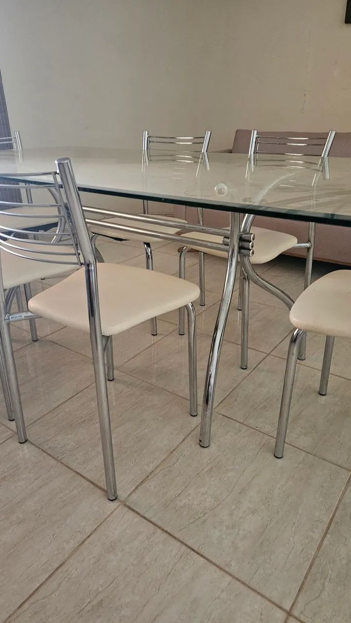 Mesa com 6 cadeiras  - Foto 2
