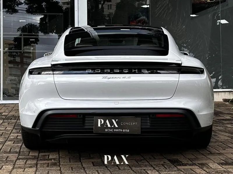 Porsche Taycan 4S (elétrico) 2023 - Foto 4