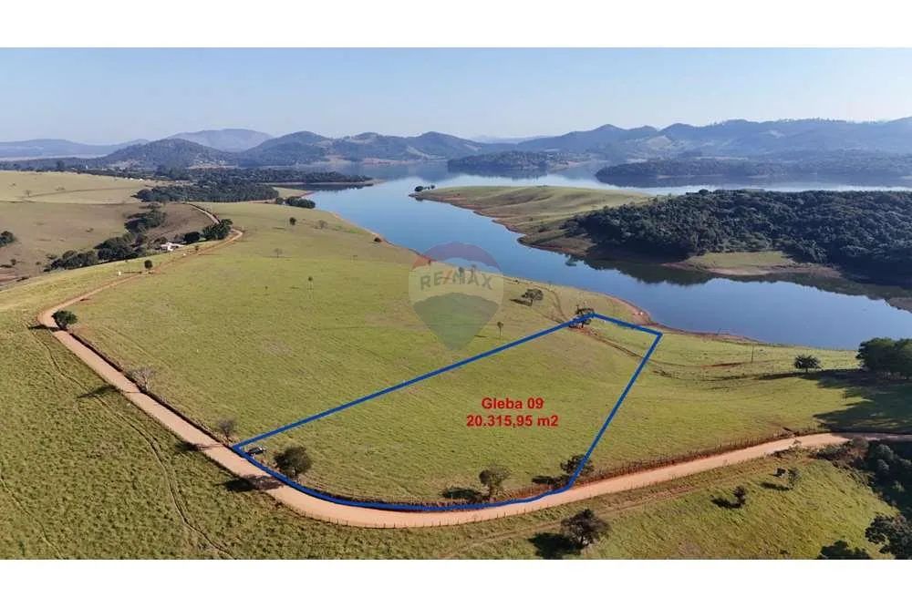 Terreno Represa pé na agua 20.315 m2 Piracaia - Foto 2