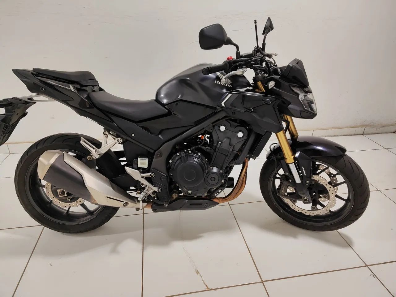 CB500F 2024 - Foto 3