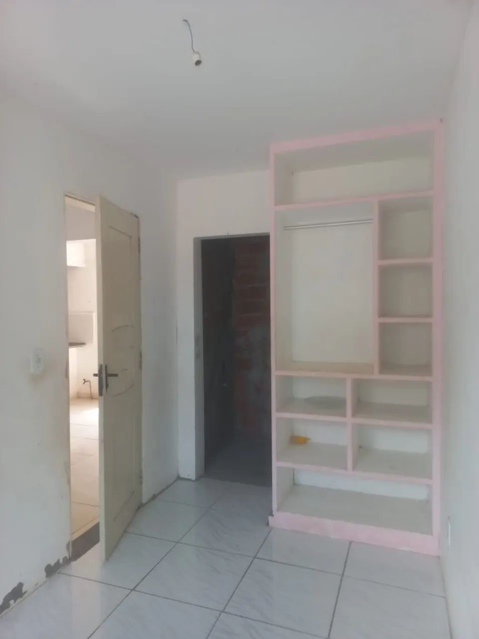 Vende_ se 2 casas em um mesmo terreno   - Foto 2