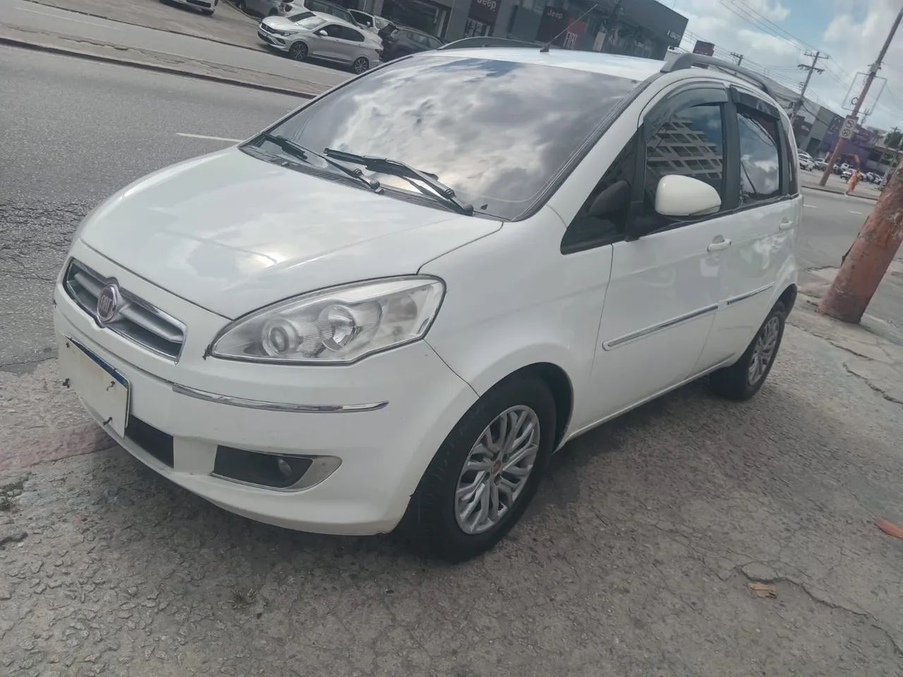 Fiat Idea Idea ESSENCE 1.6 Flex 16V 5p 2015