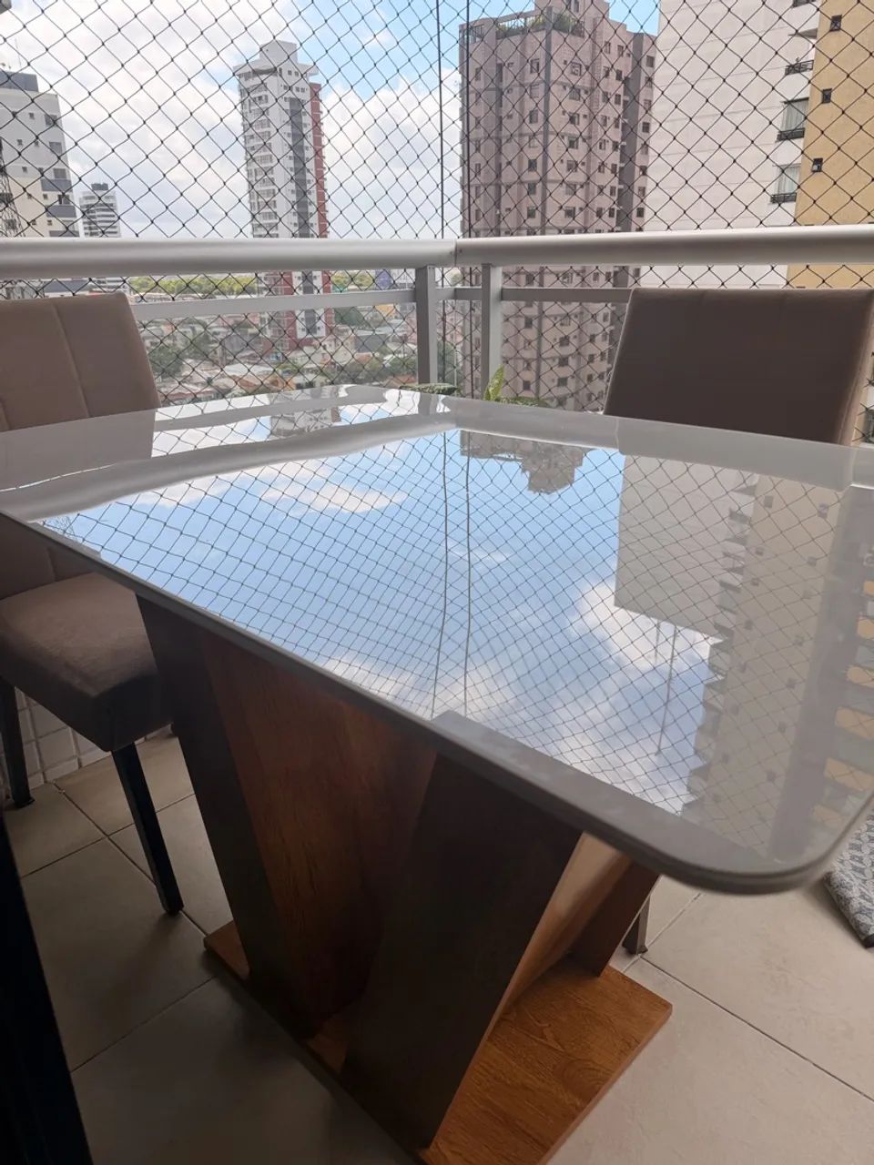 Vende-se mesa para 4 lugares  - Foto 3