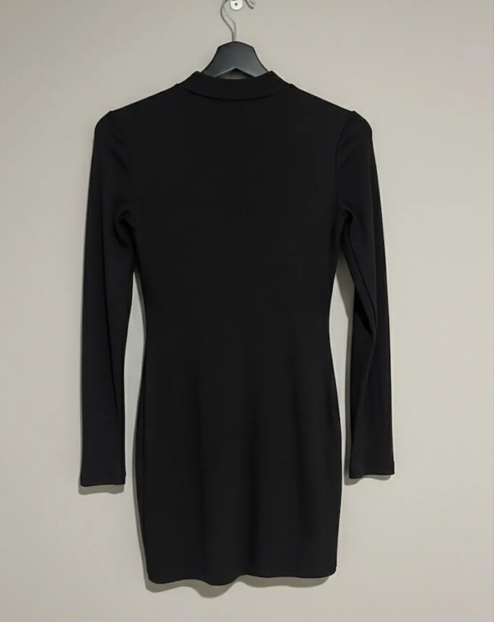 Vestido Preto Canelado - Foto 2