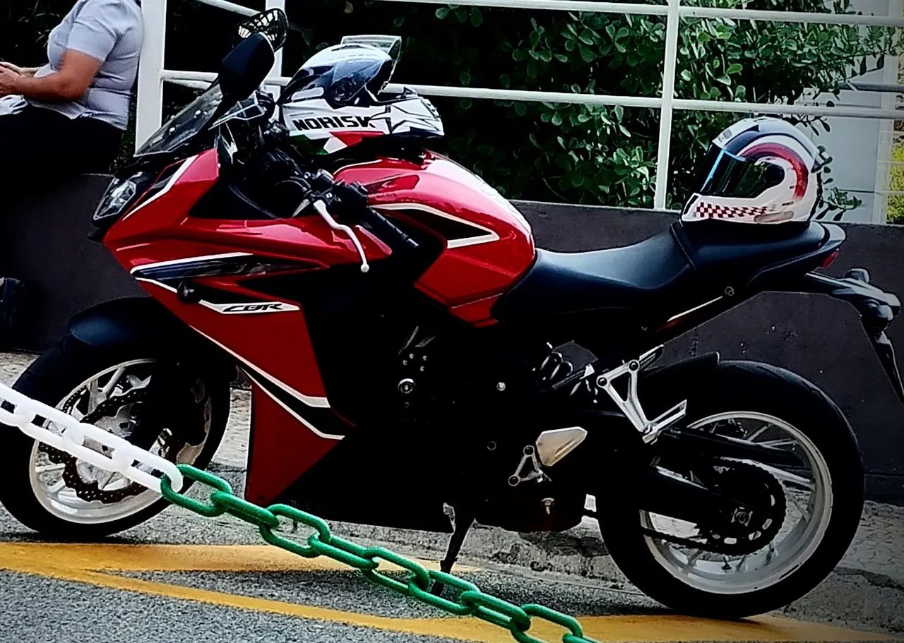 Honda CBR 2018 - Foto 4