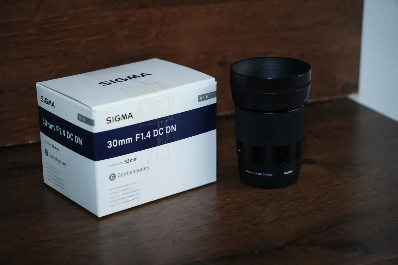 Lente SIGMA 30mm 1.4 E-mount (ACEITO OFETAS) - Foto 2