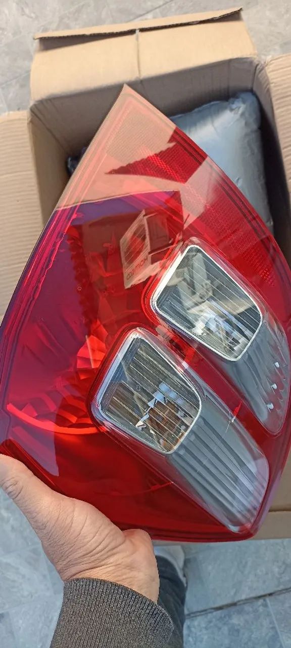 Lanterna original Honda Fit 2. Geração 13, 14 - Peças para carros